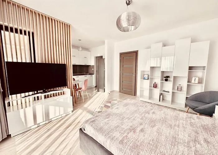 At The Plaza Апартаменти Бухарест